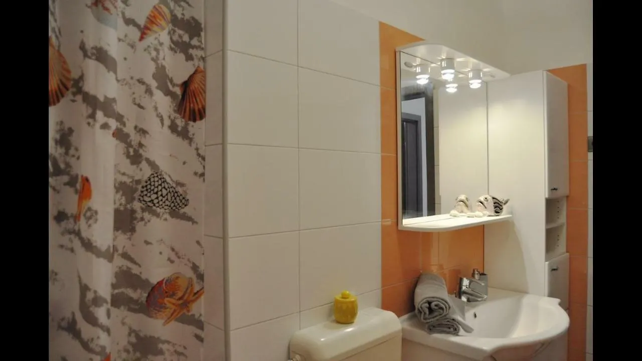 Apartment Marin Задар